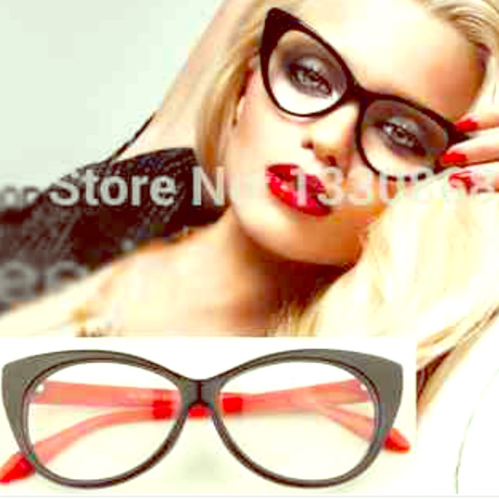 -😍RED & BLACK VINTAGE LOOK CAT EYE  FRAME GLASSES